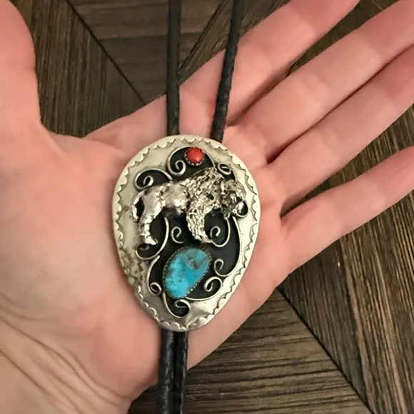 Vintage Navajo Sterling Silver Buffalo Bolo Tie Turquoise Coral Western